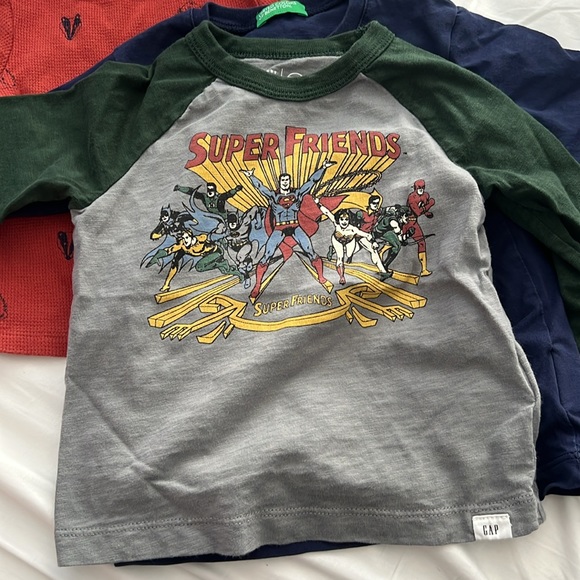 4 long sleeve shirts - Picture 2 of 6